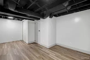 7425 Melrose Ave, Saint Louis, MO 63130 - Photo 35