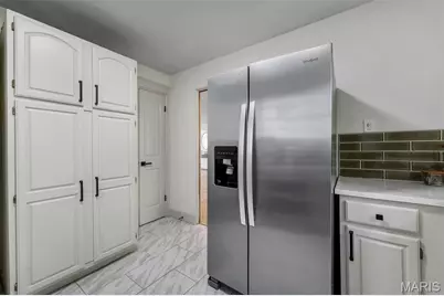 7425 Melrose Avenue, Saint Louis, MO 63130 - Photo 17
