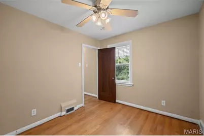 8105 Delmar Boulevard, University City, MO 63130 - Photo 21