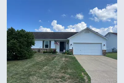 10 Santa Fe Trail Court, Saint Peters, MO 63376 - Photo 1