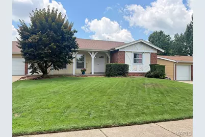 2105 Barcelona Drive, Florissant, MO 63033 - Photo 1