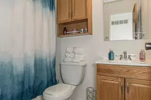 2105 Barcelona Dr, Florissant, MO 63033 - Photo 15