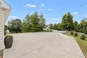 205 Howell Rd, Defiance, MO 63341 - Photo 73