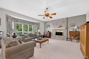 351 Briar Creek Ct, Saint Charles, MO 63304 - Photo 5