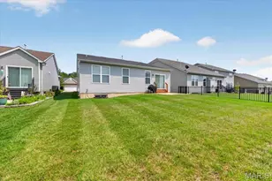520 Wilmer Hollow Ln, Wentzville, MO 63385 - Photo 23