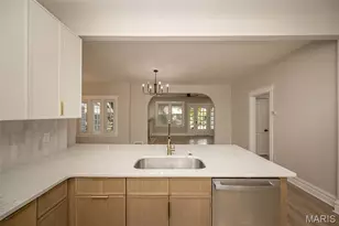 1730 Del Norte Ave, Saint Louis, MO 63117 - Photo 3