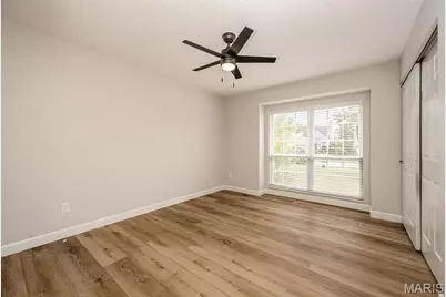 2666 Liberty Gardens Drive, Florissant, MO 63031 - Photo 13
