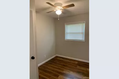 412 Macdougall Drive, Saint Louis, MO 63137 - Photo 7