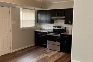 412 Macdougall Dr, Saint Louis, MO 63137 - Photo 3
