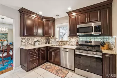 5215 Creighton Drive, Saint Louis, MO 63123 - Photo 11