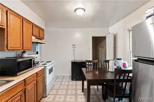 8017 Patterson Dr, Saint Louis, MO 63134 - Photo 5