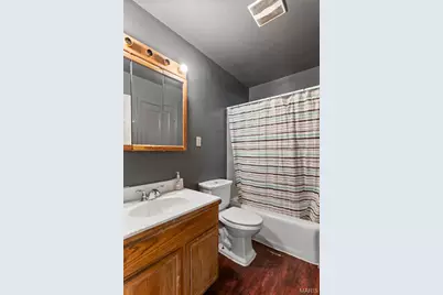 8017 Patterson Drive, Saint Louis, MO 63134 - Photo 9