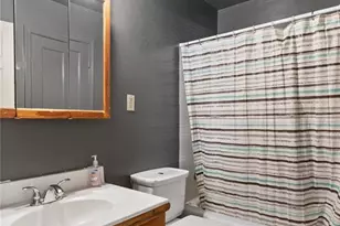 8017 Patterson Dr, Saint Louis, MO 63134 - Photo 9