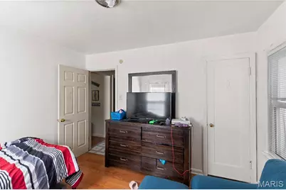 8017 Patterson Drive, Saint Louis, MO 63134 - Photo 7