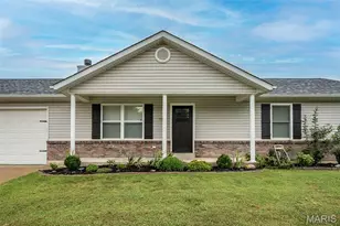 301 Excalibur Blvd, Troy, MO 63379 - Photo 5