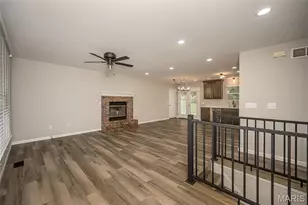 301 Excalibur Blvd, Troy, MO 63379 - Photo 7