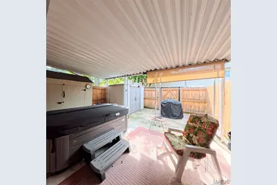 10035 Sakura Drive, Saint Louis, MO 63128 - Photo 21
