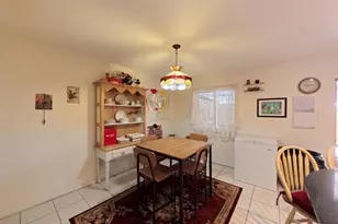 10035 Sakura Dr, Saint Louis, MO 63128 - Photo 9