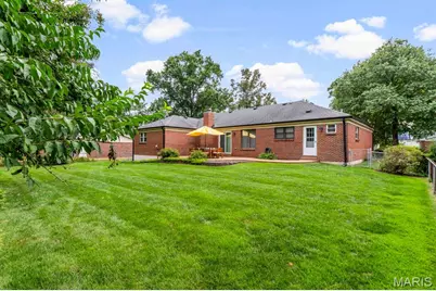 107 Lea Meadows Drive, Ballwin, MO 63011 - Photo 29