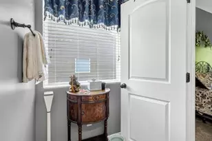 1125 Crystal Creek Parkway, Wentzville, MO 63385 - Photo 15