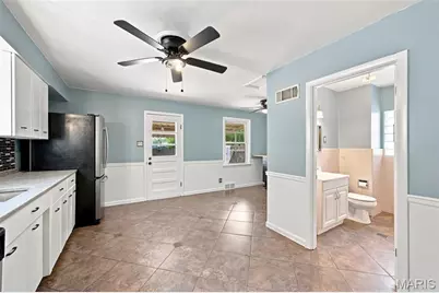 5332 Northrup Avenue, Saint Louis, MO 63110 - Photo 9
