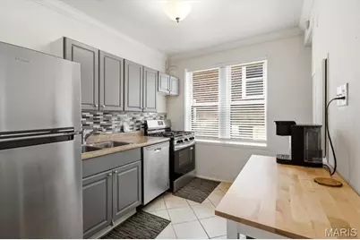 7108 Tulane Avenue, University City, MO 63130 - Photo 3