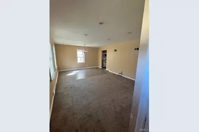 283 S Barat Avenue, Ferguson, MO 63135 - Photo 3