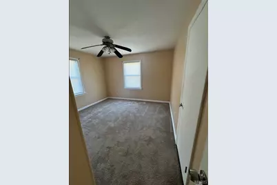 283 S Barat Avenue, Ferguson, MO 63135 - Photo 7