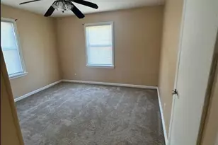 283 S Barat Ave, Ferguson, MO 63135 - Photo 7