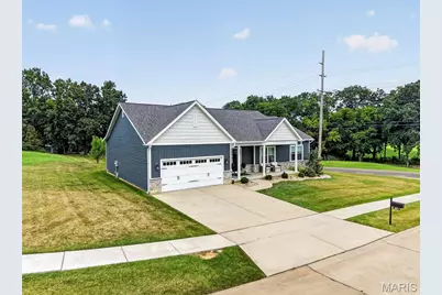 1001 Patricia Ann Drive, Wentzville, MO 63385 - Photo 49