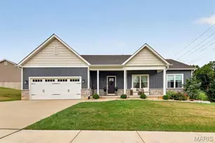1001 Patricia Ann Dr, Wentzville, MO 63385 - Photo 47