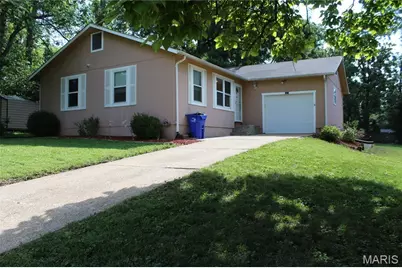 3678 Falcon Avenue, Bridgeton, MO 63044 - Photo 1