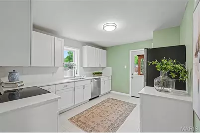 6933 Melrose Avenue, University City, MO 63130 - Photo 9