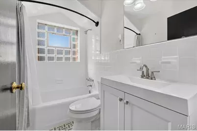 659 Deerhurst Drive, Saint Louis, MO 63119 - Photo 9