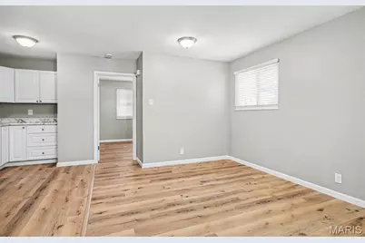 329 Eichelberger Street, Saint Louis, MO 63111 - Photo 11