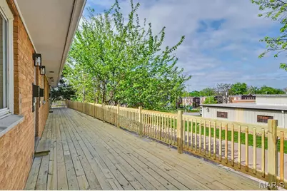 329 Eichelberger Street, Saint Louis, MO 63111 - Photo 5