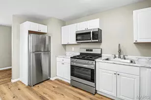 329 Eichelberger St, Saint Louis, MO 63111 - Photo 13