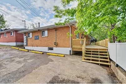 329 Eichelberger Street, Saint Louis, MO 63111 - Photo 9