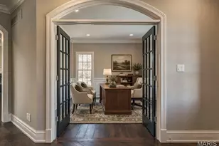 184 Brooktrail Ct, Creve Coeur, MO 63141 - Photo 11