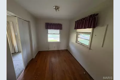7912 Birkenhead Drive, Affton, MO 63123 - Photo 17
