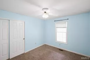 308 Deep Woods Dr, Saint Clair, MO 63077 - Photo 17