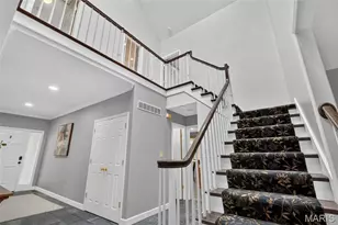 9017 Fair Oaks Crescent Ct, Richmond Heights, MO 63117 - Photo 5