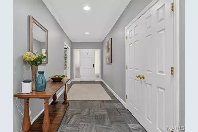 9017 Fair Oaks Crescent Court, Richmond Heights, MO 63117 - Photo 3