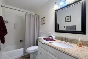 840 Dumont Pl, Saint Louis, MO 63125 - Photo 17
