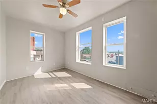 318 Broadway St, Elsberry, MO 63343 - Photo 27