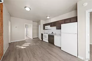 318 Broadway St, Elsberry, MO 63343 - Photo 23