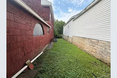 909 Bluff Street, Hannibal, MO 63401 - Photo 33