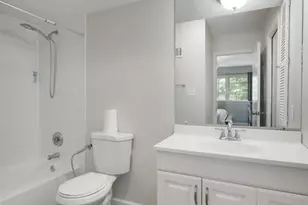 106 Shadalane Walk, Ballwin, MO 63011 - Photo 11