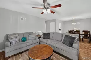 106 Shadalane Walk, Ballwin, MO 63011 - Photo 7