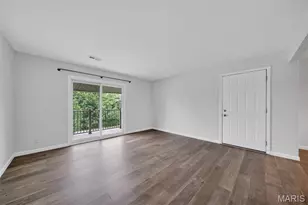 1823 Gascony Parc Dr, Lake Saint Louis, MO 63367 - Photo 13
